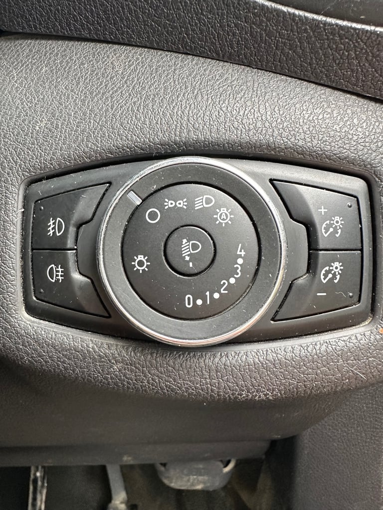 Ford, TRANSIT CONNECT, Panel Van, 2014, Manual, 1560 (cc)