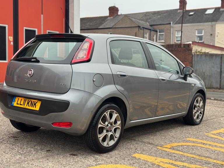 Fiat, PUNTO EVO, Hatchback, 2011, Manual, 1368 (cc), 5 doors