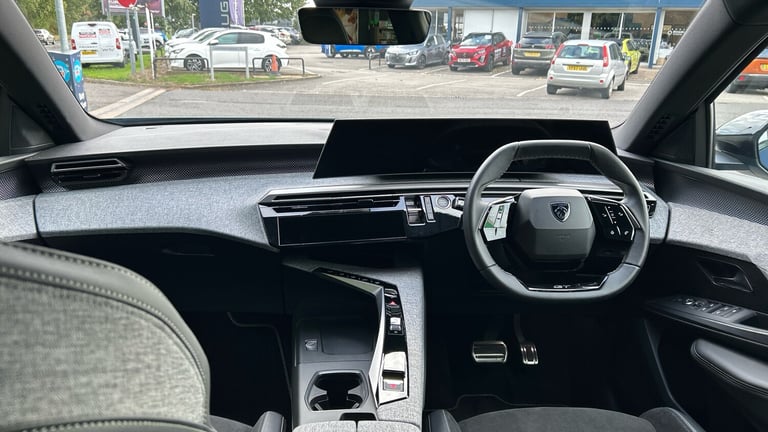 2025 Peugeot 5008 1.2 Hybrid 136 GT 5dr e-DSC6 Petrol Estate Estate Petrol Automatic