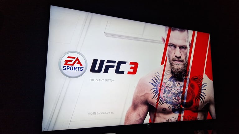 Sony Playstation 4 PS4 Game Console 500Gb FW9.03