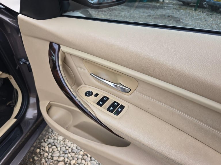 2014 BMW 3 Series 2.0 320d ED EfficientDynamics Euro 5 (s/s) 4dr Saloon Diesel Manual