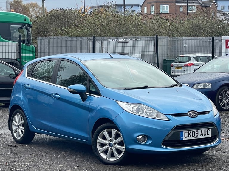 * 2009 FORD FIESTA 1.4 TDCI ZETEC 5 DOOR + £20 ROAD TAX + HPI CLEAR * 