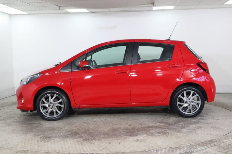 2014 Toyota Yaris 1.33 Dual VVT-i Excel Hatchback 5dr Petrol Manual Euro 5 Euro 5 (99 ps) Hatchba...