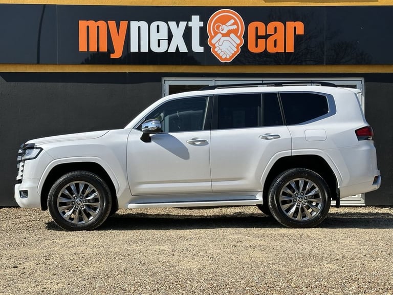 2024 74 TOYOTA LAND CRUISER 3.3L TWIN-TURBO DIESEL 300 V6 TD AUTO SAHARA ZX DIES
