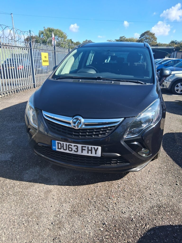 VAUXHALL ZAFIRA TOURER 2.0 CDTi Exclusiv 2013