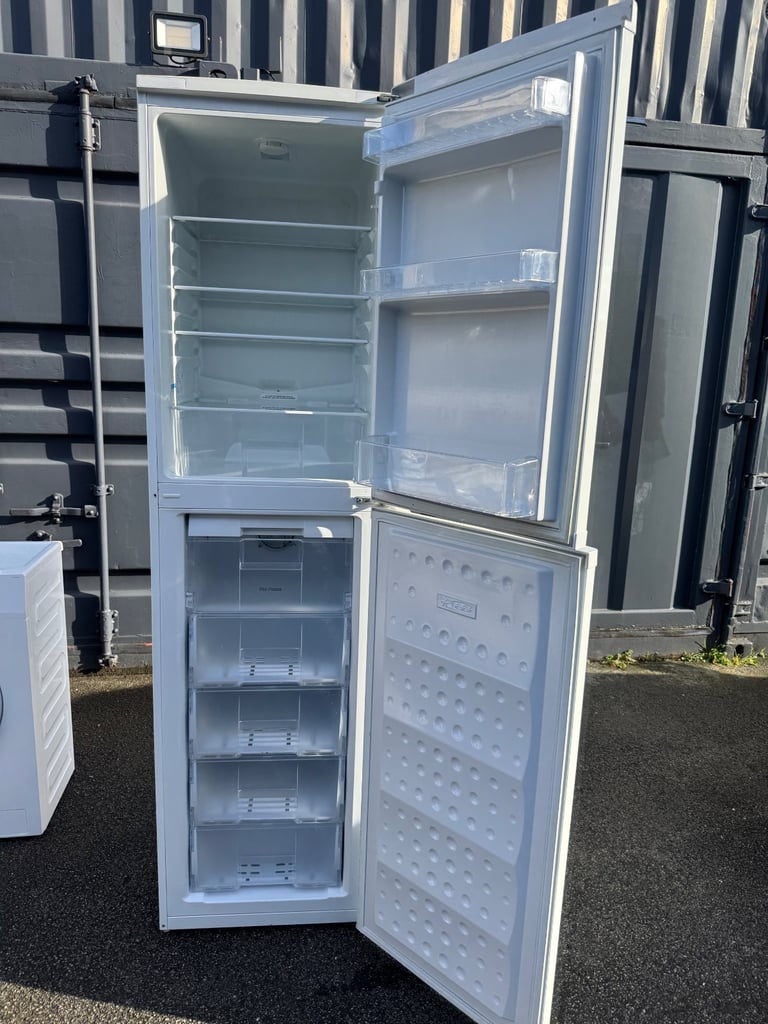 Beko Fridge Freezer 2m