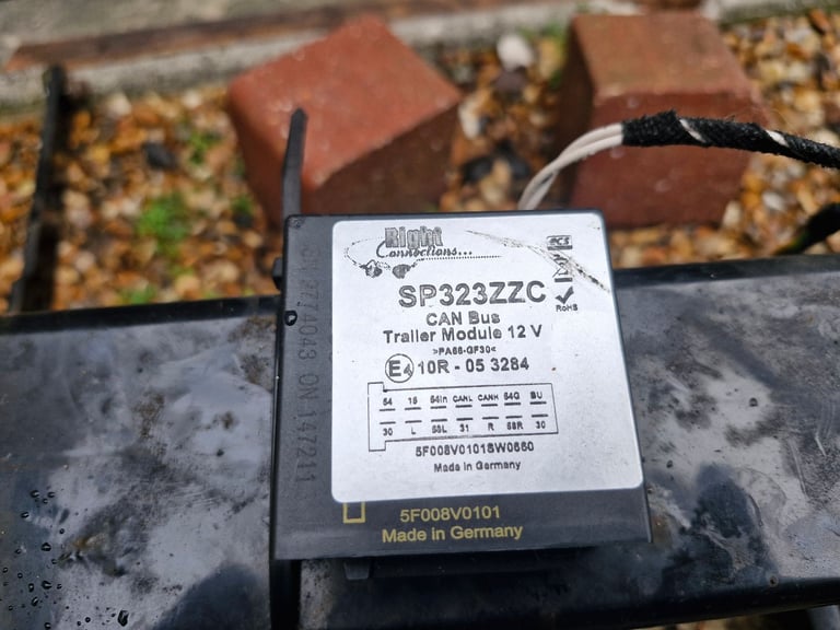 Ford galaxy towbar 2015 onwards . complete