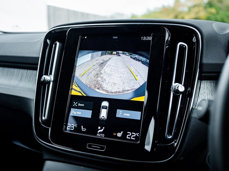 2021 Volvo XC40 1.5h T5 Twin Engine Recharge 10.7kWh Inscription Pro Auto Euro 6 (s/s) 5dr ESTATE...