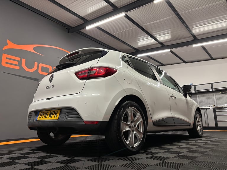 2016 Renault Clio 1.2 16V Play 5dr HATCHBACK Petrol Manual