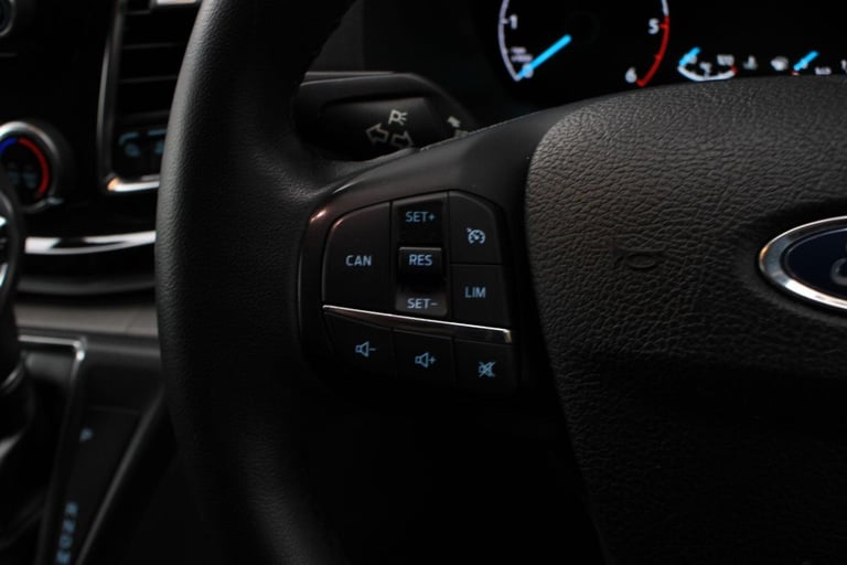 2021 Ford Tourneo Custom 2.0 320 EcoBlue Titanium Auto L1 Euro 6 (s/s) 5dr MPV Diesel Automatic