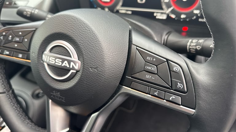 2024 Nissan Juke 1.6 Hybrid N-Connecta 5dr Auto Hybrid Hatchback Hatchback Hybrid Automatic