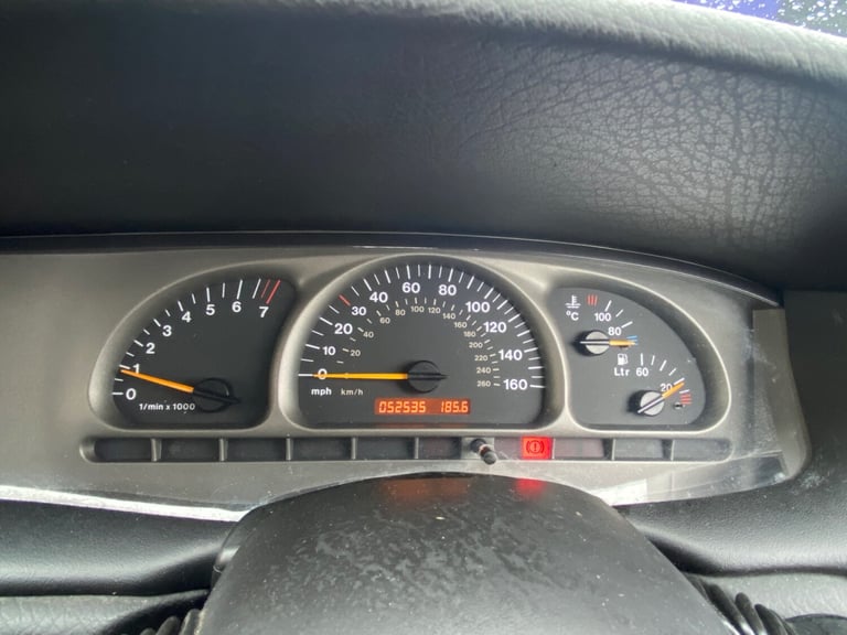 2000 Vauxhall Vectra 2.0 SRi 140 5dr HATCHBACK Petrol Manual