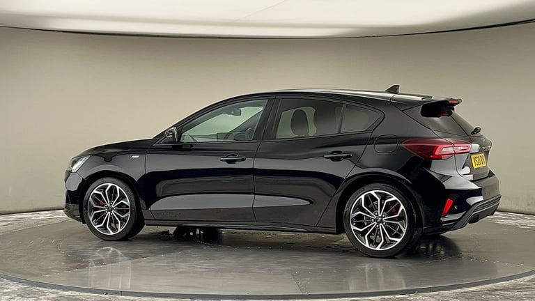 2022 Ford Focus Focus ST-Line Vignale 5 door 1.0L EcoBoost 155PS mHEV FWD 7 Speed PowerShif 5 doo...