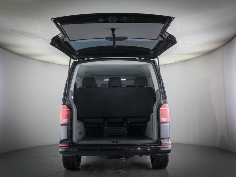 2020 Volkswagen Transporter Shuttle 2.0 TDI S Minibus Double Cab 5dr Diesel Manual SWB Euro 6 (s/...