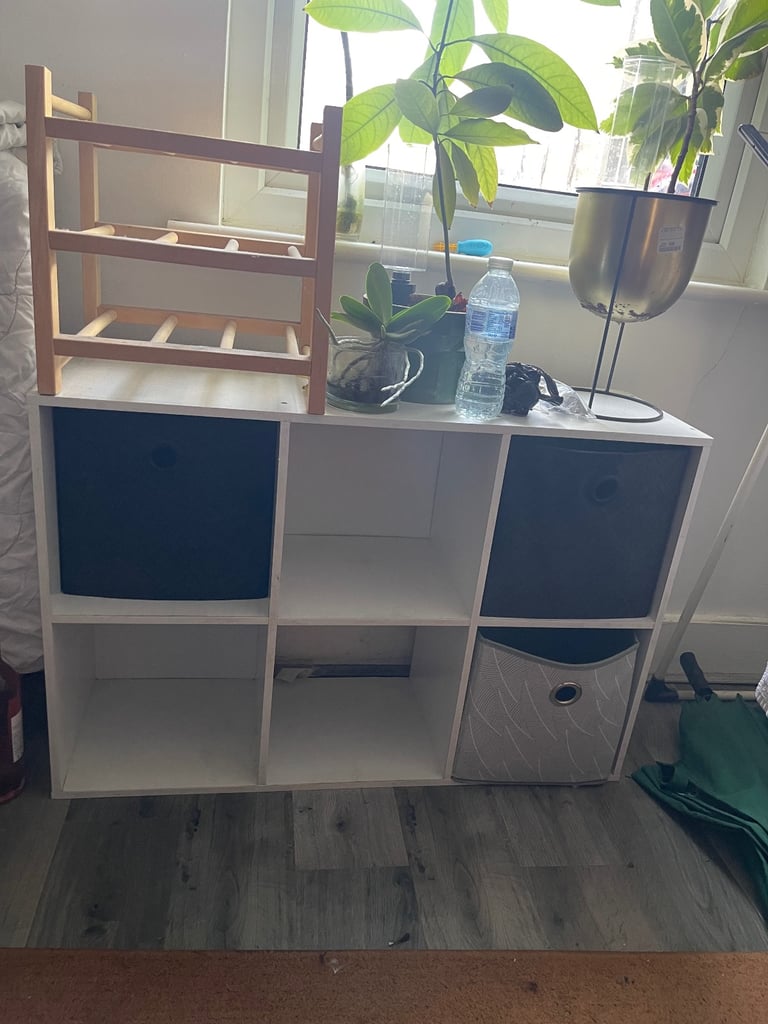 image for 6 cubes storage unit 