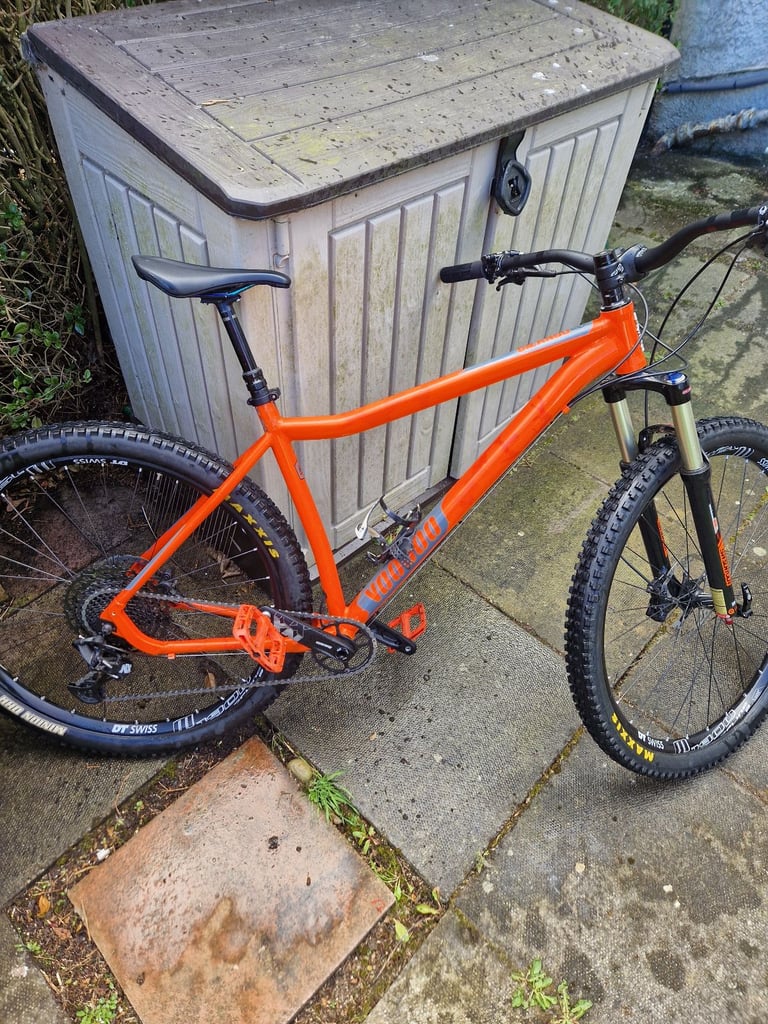 Voodoo Bizango 29er Mountain Bike