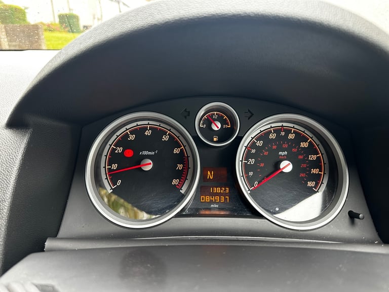 Vauxhall, ASTRA, Hatchback, 2007, Automatic, 1364 (cc), 3 doors