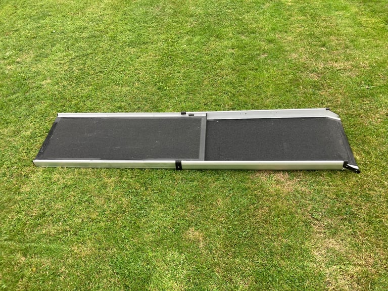 Strong metal dog ramp with non slip surface
