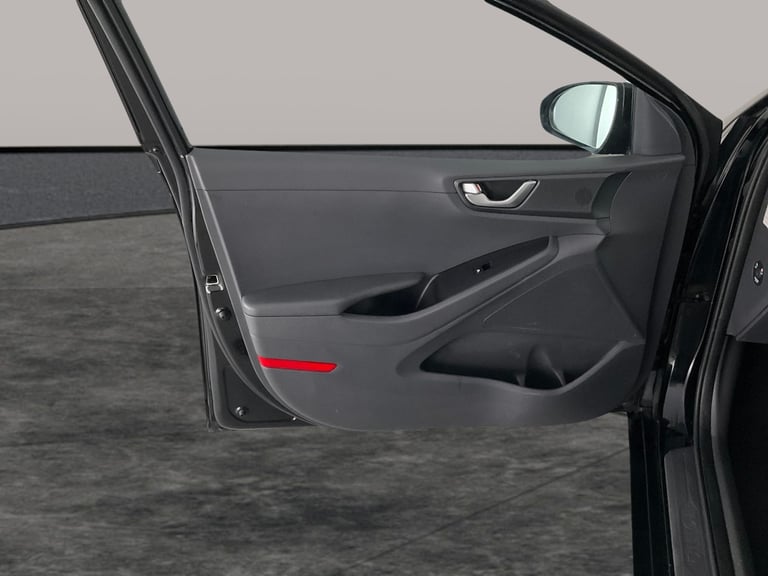 2018 Hyundai IONIQ 1.6 h-GDi SE Hatchback 5dr Petrol Hybrid DCT Euro 6 (s/s) (141 ps) - CRUISE Ha...