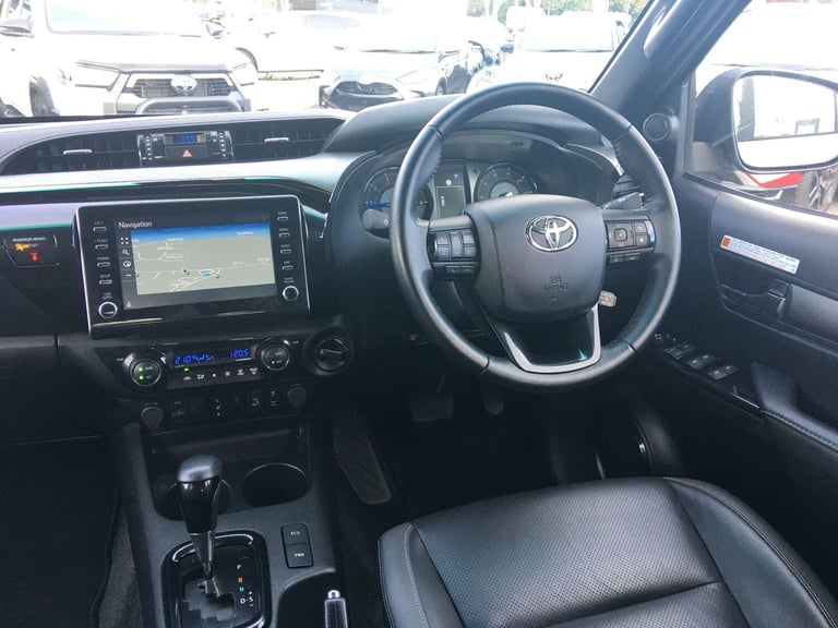2023 Toyota Hilux 2.8 D-4D Invincible X Pickup Double Cab 4dr Diesel Auto 4WD Euro 6 (s/s) (2 Die...