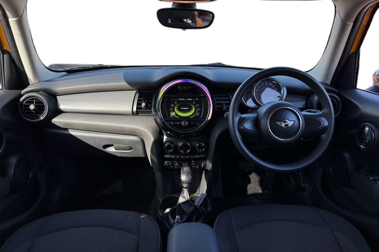 2017 MINI Hatch 1.5 Cooper D 5dr Auto Hatchback DIESEL Automatic