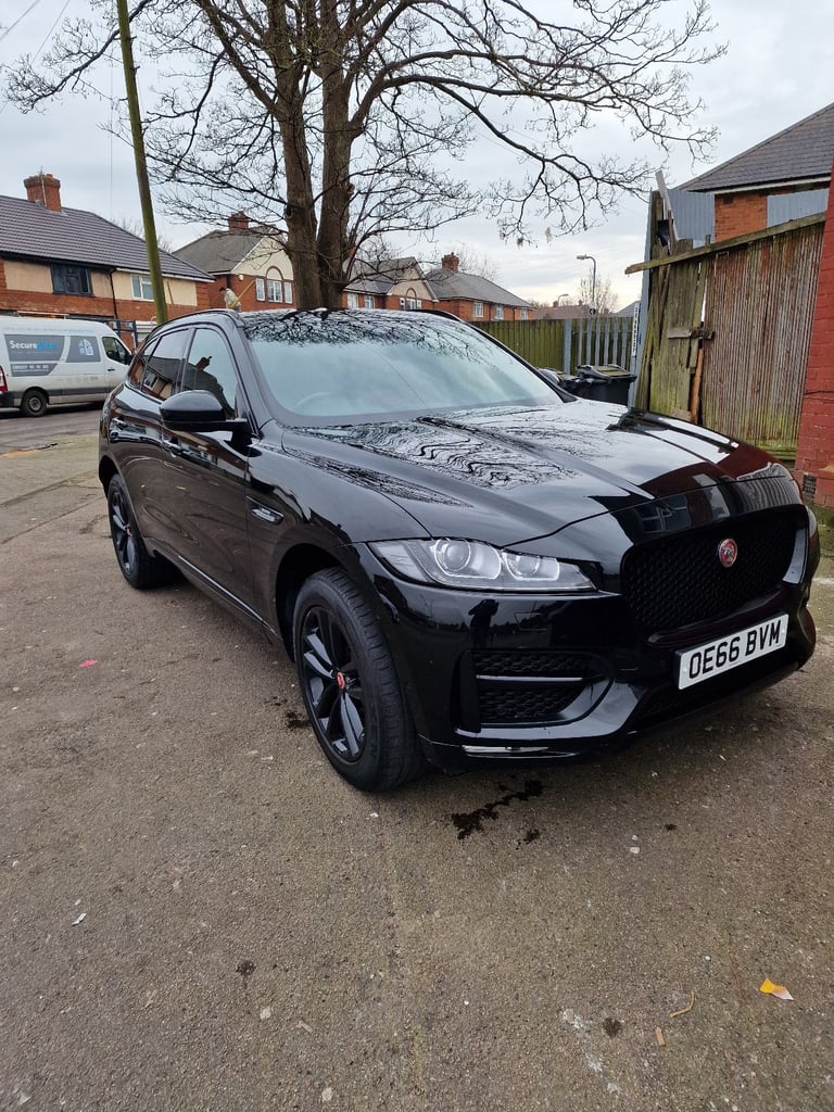 Jaguar, F-PACE, Estate, 2016, Other, 1999 (cc), 5 doors