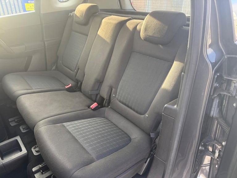 2011 Vauxhall Meriva 1.4 16V Excite Euro 5 5dr MPV Petrol Manual