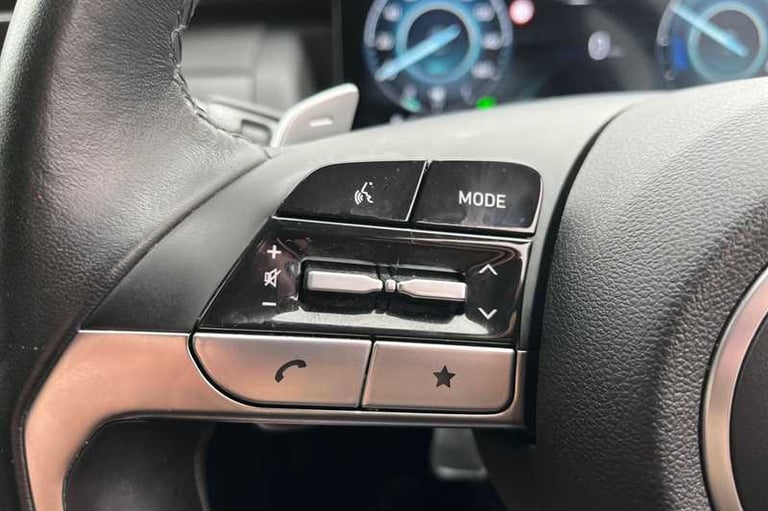 2022 Hyundai TUCSON 1.6 TGDI HYBRID 230 PREMIUM 5DR 2WD AUTO 4x4 Hybrid Automatic