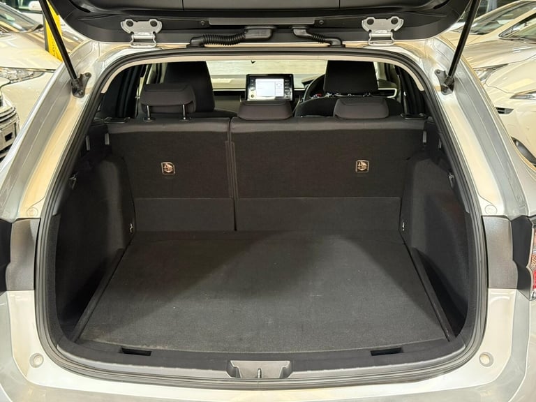 2020 Toyota Corolla 1 790 CC TOYOTA COROLLA TOURING Hybrid