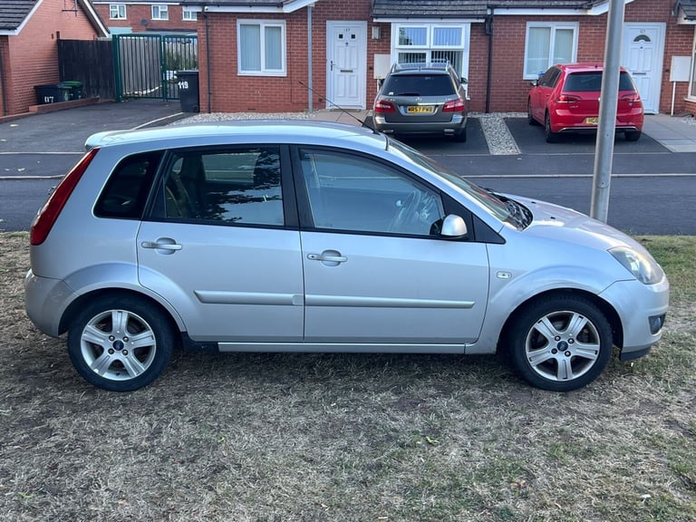 2008 Ford Fiesta 1.4 Zetec 5dr [Climate] HATCHBACK Petrol Manual