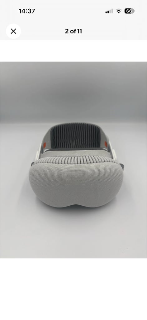 Apple Vision Pro 512GB 21W small and medium band. 