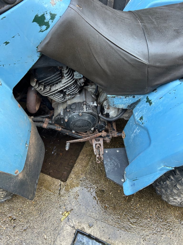 Yamaha 350 moto4 quad 