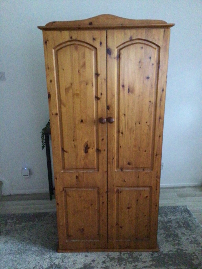 Lovely Pine Wardrobe 