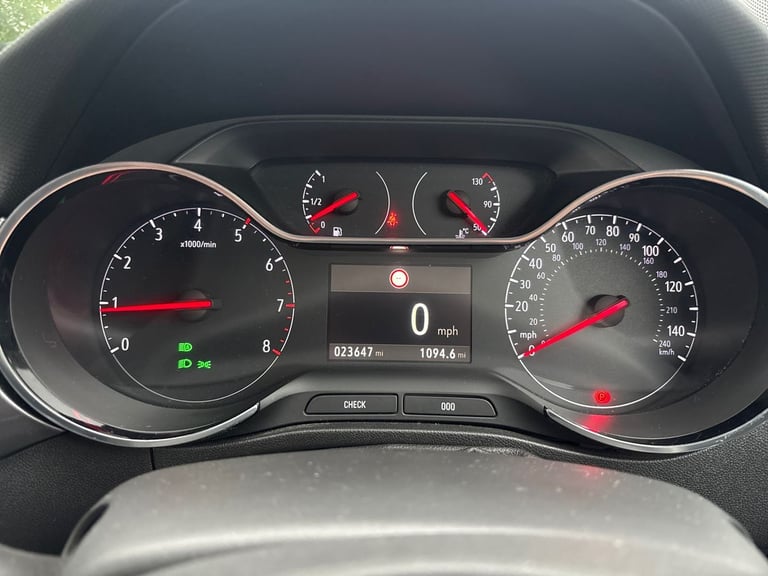 2022 Vauxhall Crossland 1.2 Turbo Elite Edition 5dr Hatchback PETROL Manual