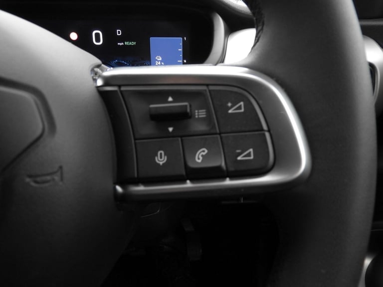 2024 Jeep Avenger Altitude 156hp Auto HATCHBACK Electric Automatic