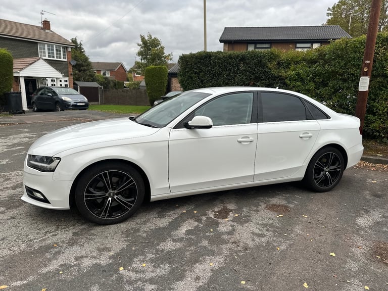 Audi A4 Saloon 