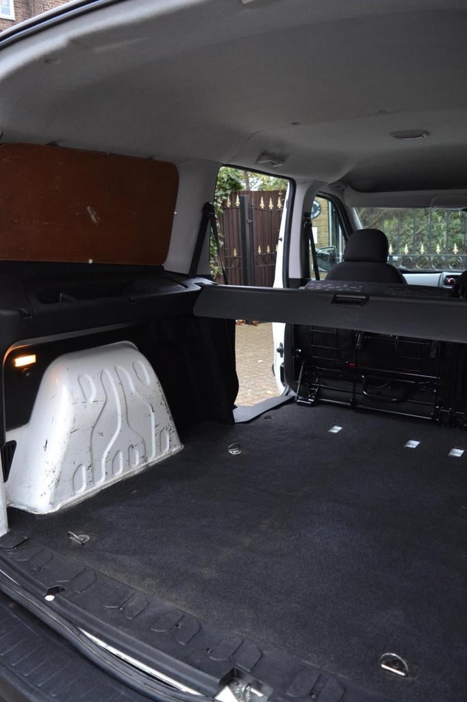 2017 Vauxhall Combo COMBI,PANEL,CREW VAN 5 SEATS,2300 CDTI