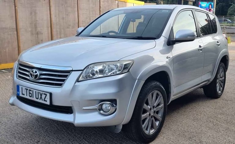 🚙 2012 Toyota RAV4 SR – 2.2 Diesel 4x4 | Automatic | MOT July 2026 ✅