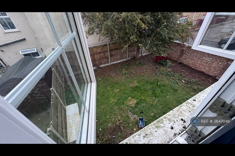 3 bedroom house in Crossfield Road, Clacton-On-Sea, CO15 (3 bed) (#2647046)