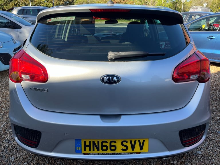 2016 Kia Ceed 1.4 SR7 Hatchback 5dr Petrol Manual Euro 6 (98 bhp) Petrol