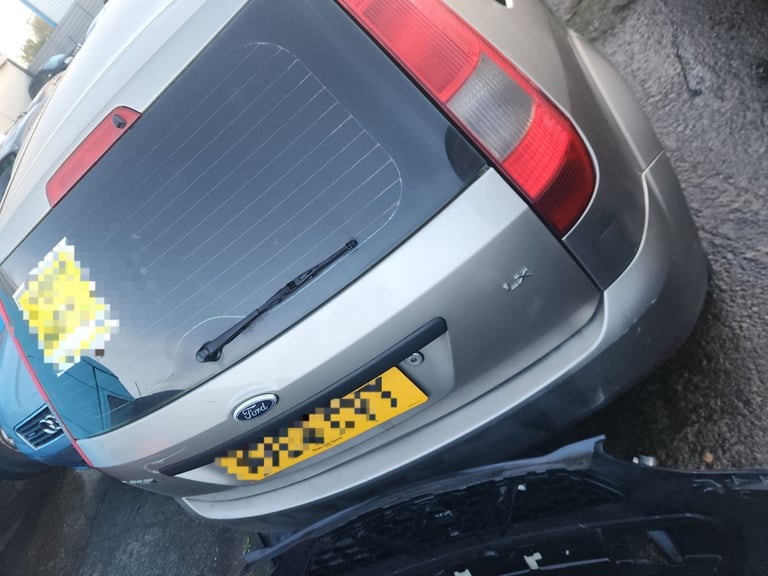 Breaking spare parts Ford fiesta mk6 