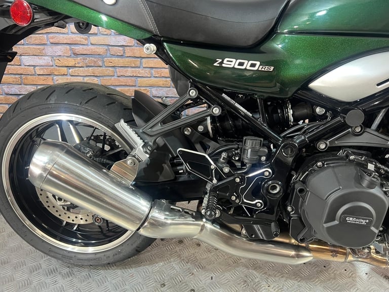 Kawasaki ZR 900 RS - NEW MOT - LOW MILES - NATIONWIDE DELIVERY 