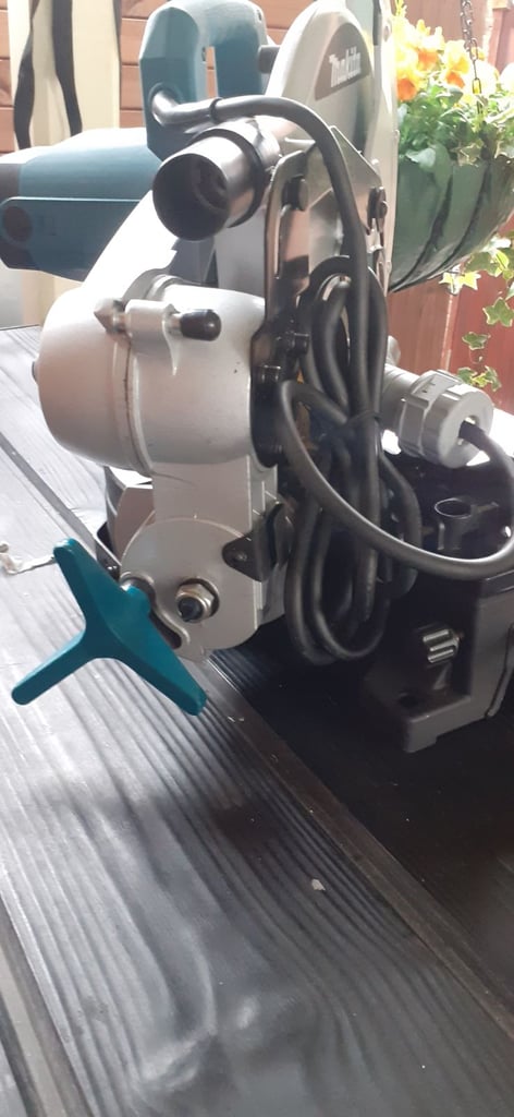 image for Makita chop saw