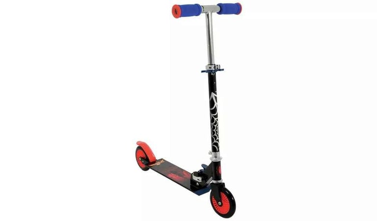 The Ultimate Spider-Man Foldable 2 Wheel Scooter 357