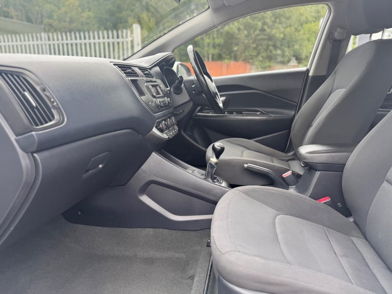 2011 Kia Rio 1.25 2 Euro 5 5dr HATCHBACK Petrol Manual