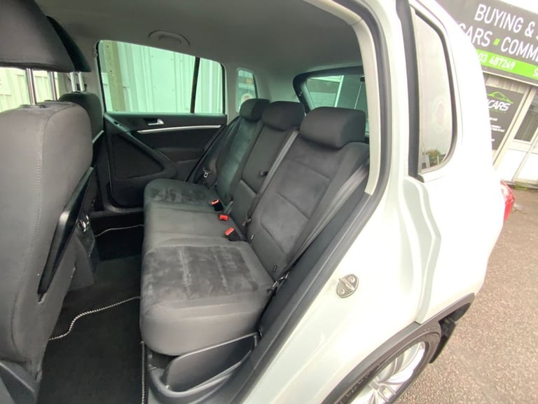 2015 Volkswagen Tiguan 2.0 TDI BlueMotion Tech Match Edition SUV 5dr Diesel DSG 4WD Euro 6 (s/s) ...