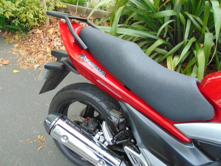 Suzuki GW250L3 Inazuma lightweight 250 naked beginner friendly learner commuter 