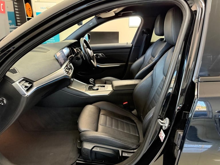 2021 BMW 3 Series 2.0 330e 12kWh M Sport Auto Euro 6 (s/s) 4dr Saloon PETROL/ELECTRIC Automatic