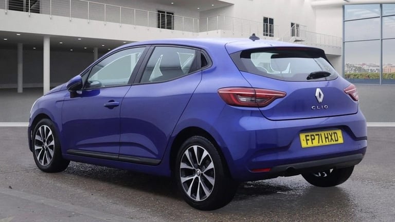 2021 Renault Clio 1.0 TCe 90 Iconic 5dr HATCHBACK PETROL Manual