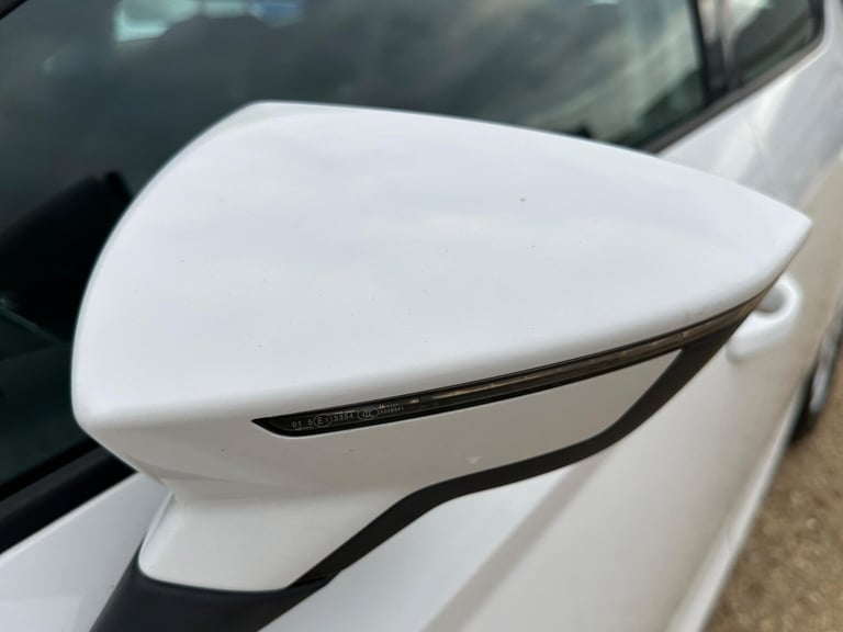 2015 SEAT Leon 1.2 TSI SE Euro 6 (s/s) 5dr HATCHBACK Petrol Manual